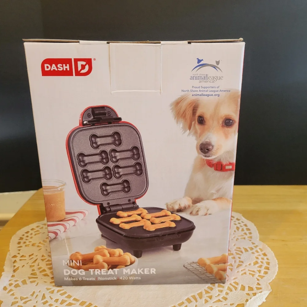 Dash Red Mini Dog Treat Maker NEW
